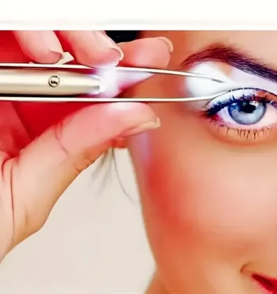 Stainless Steel LED Light Precision Eyebrow Tweezer Portable Power-Free & Smart Design